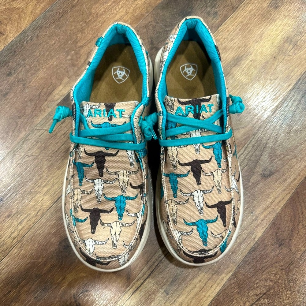 Ariat Hilo Steer Head Slip ons